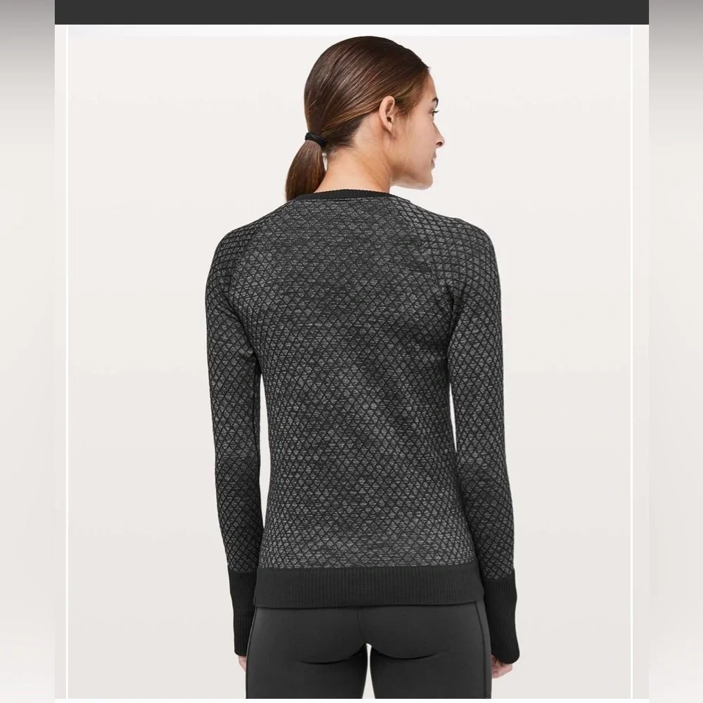 Womens Lululemon Rest Less Pullover size 6